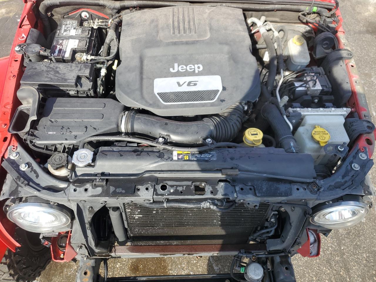 2018 Jeep Wrangler Unlimited Sahara VIN: 1C4BJWEGXJL935802 Lot: 80386365