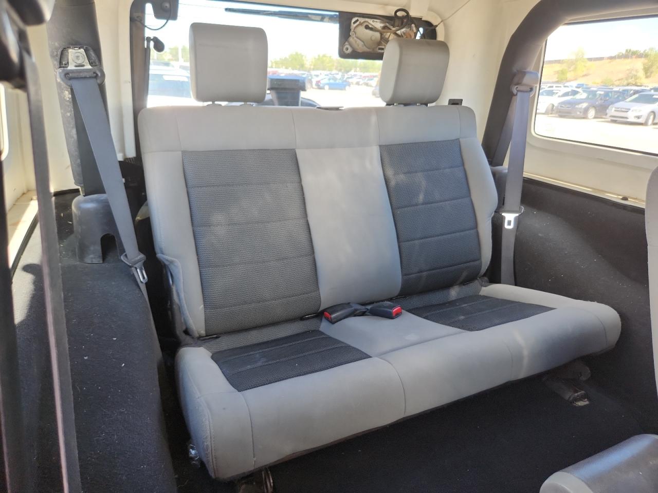 2010 Jeep Wrangler Sport VIN: 1J4AA2D15AL153421 Lot: 80109805