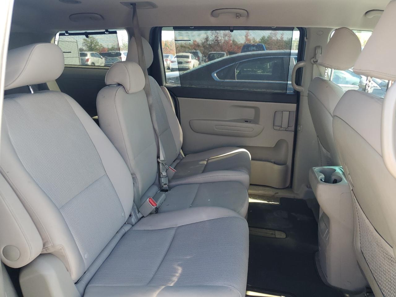 2020 Kia Sedona Lx VIN: KNDMB5C15L6568923 Lot: 84790485