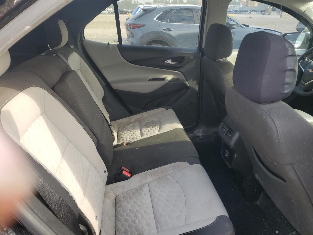 2019 Chevrolet Equinox Lt VIN: 2GNAXTEV2K6277305 Lot: 81031975