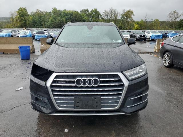  AUDI Q7 2019 Black
