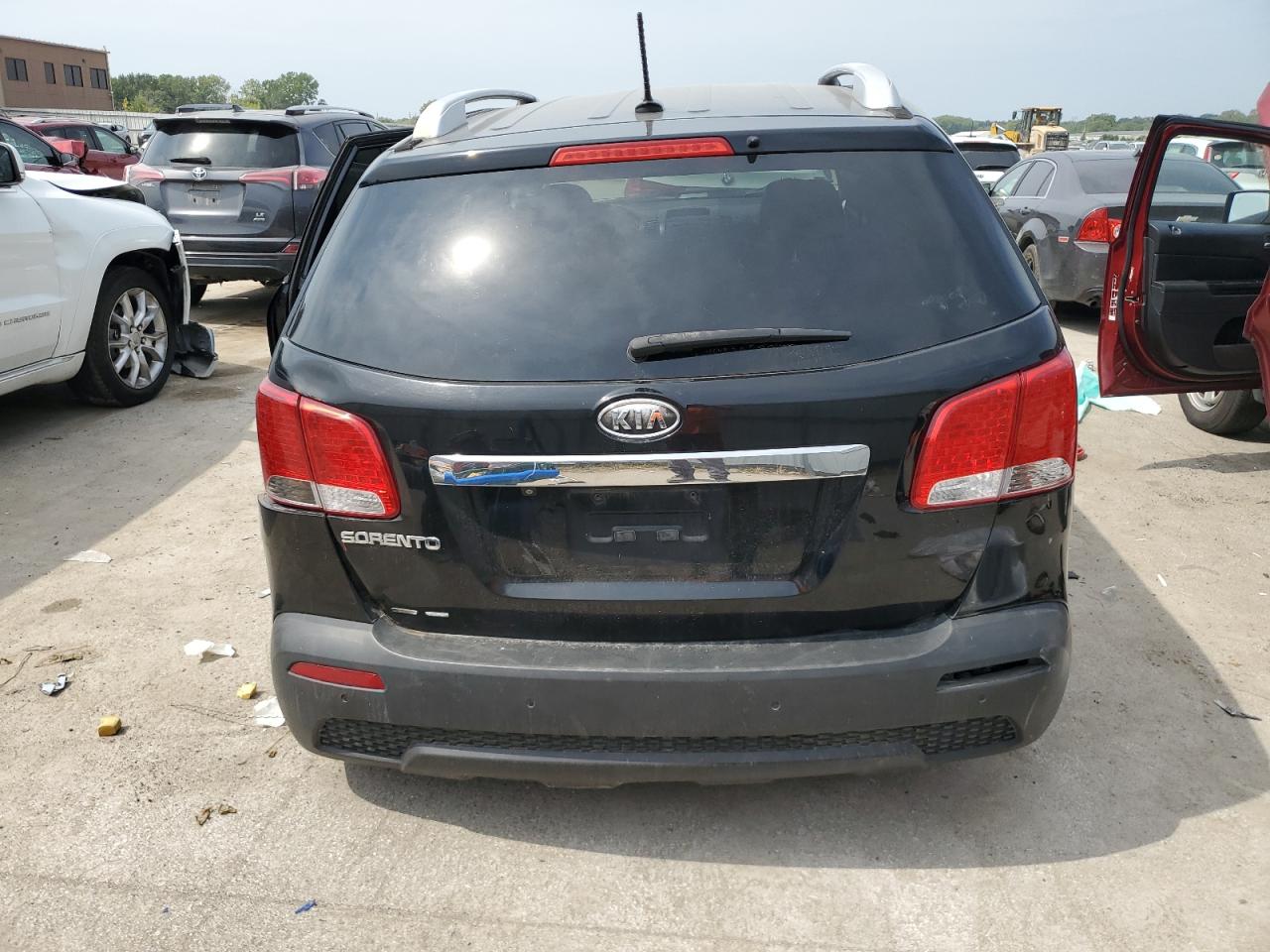 2012 Kia Sorento Base VIN: 5XYKT3A61CG208469 Lot: 72083285