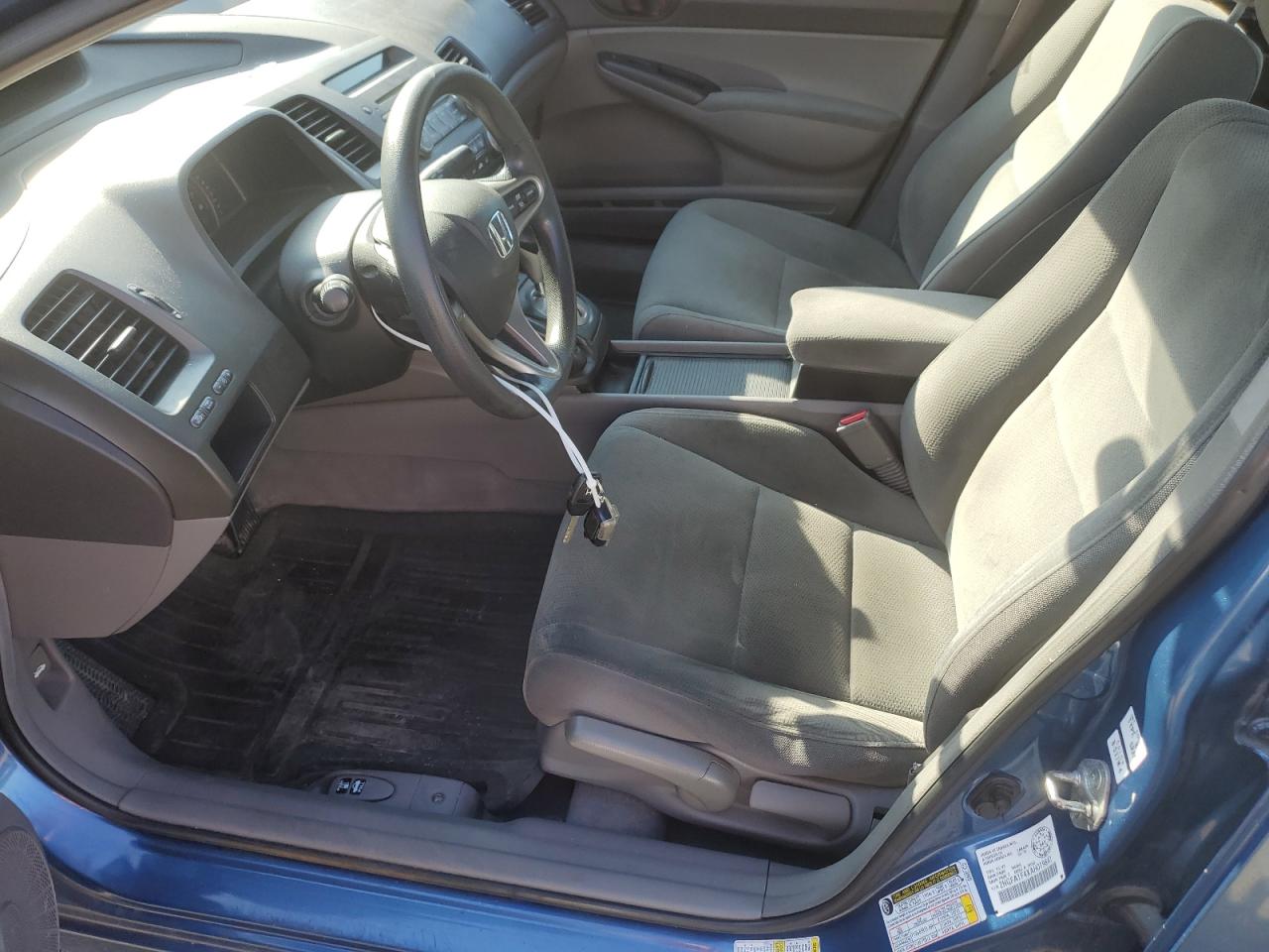 2010 Honda Civic Dx-G VIN: 2HGFA1F4XAH019841 Lot: 80152915