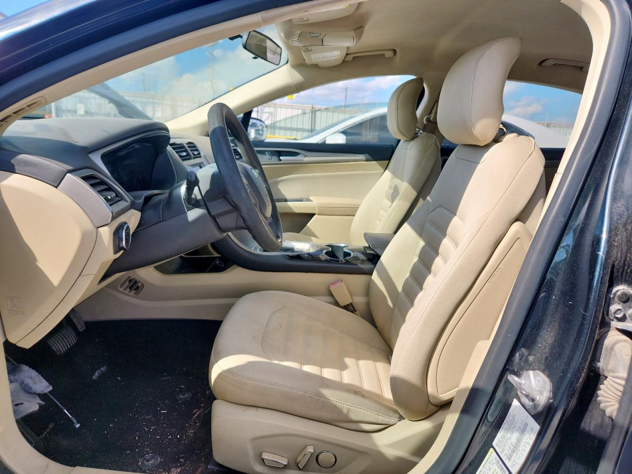 2014 Ford Fusion Se VIN: 3FA6P0HD7ER243184 Lot: 81025005