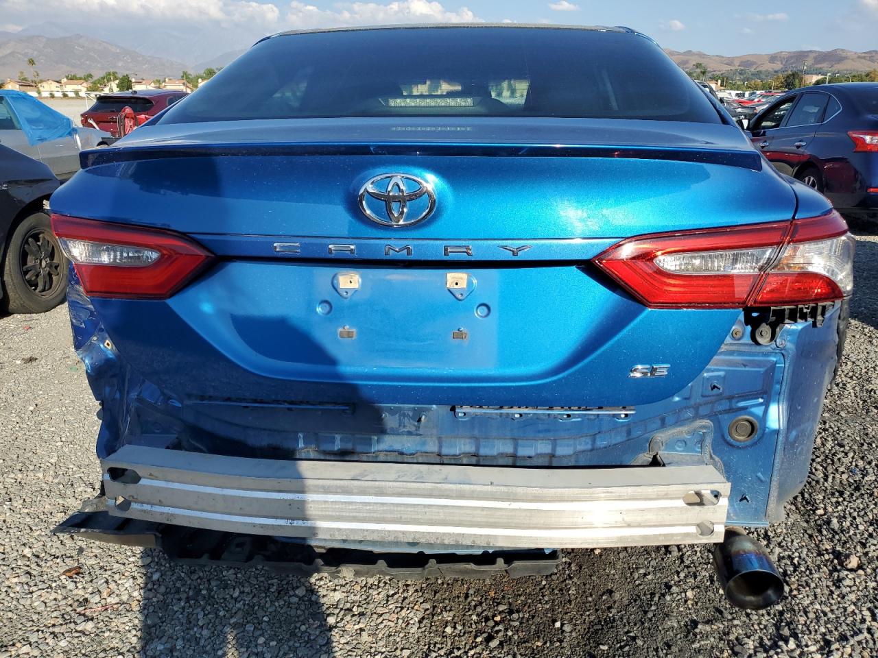 2018 Toyota Camry L VIN: 4T1B11HK6JU115015 Lot: 81922355