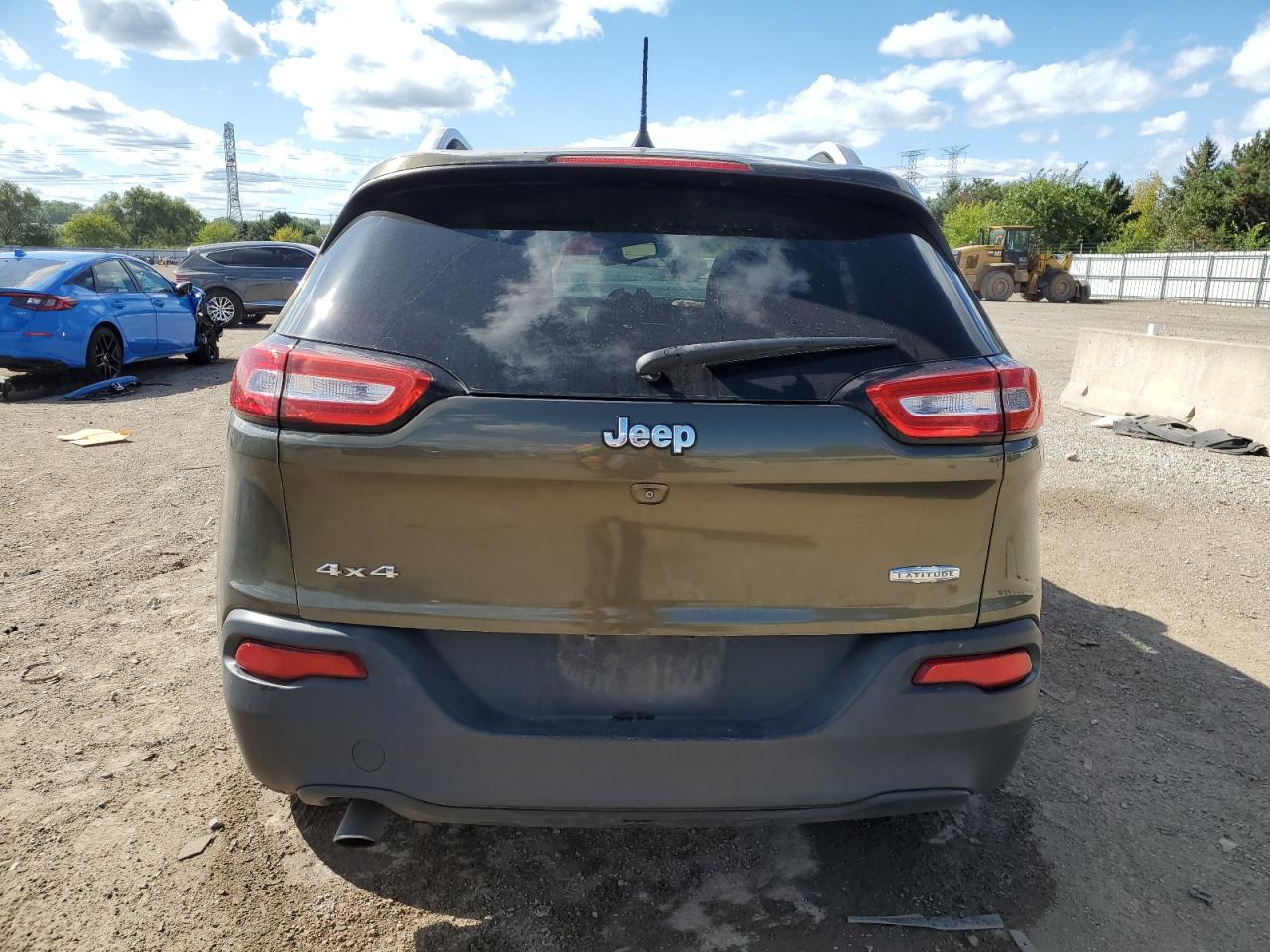 2016 Jeep Cherokee Latitude VIN: 1C4PJMCB3GW133357 Lot: 71606095