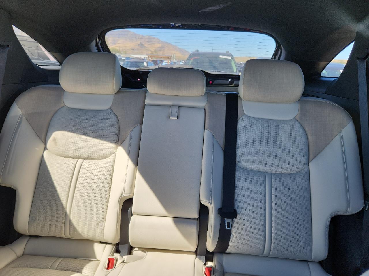 2025 Genesis Gv70 Advanced VIN: 5NMMCET17SH004205 Lot: 81588415