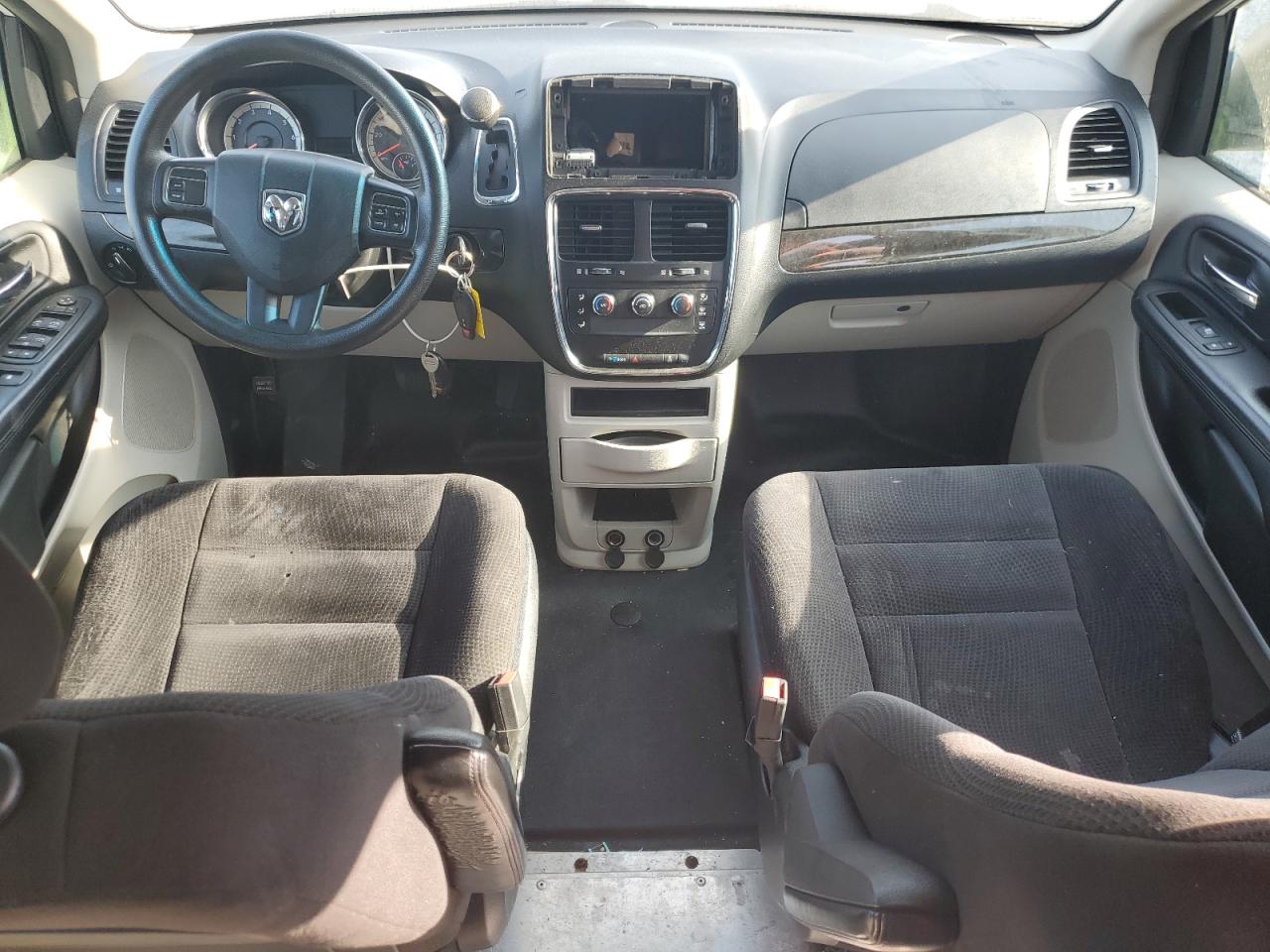 2014 Ram Tradesman VIN: 2C4RRGAG4ER137585 Lot: 82058805