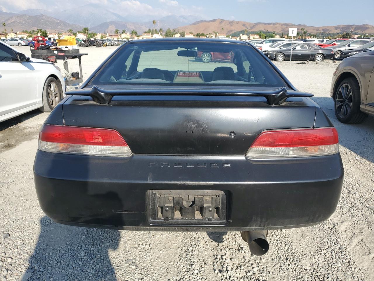 1998 Honda Prelude VIN: JHMBB624XWC010689 Lot: 83982345