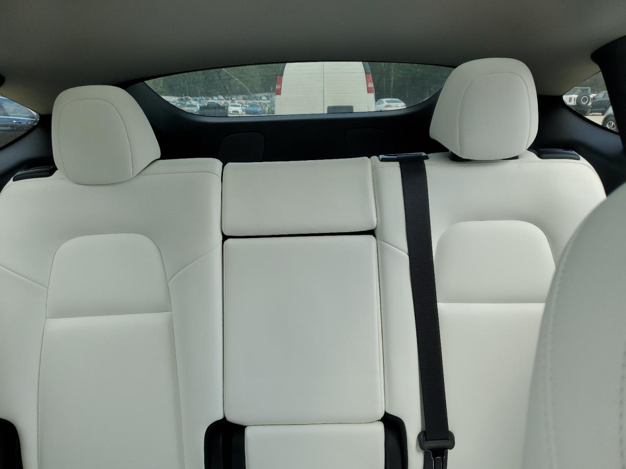 2021 Tesla Model Y VIN: 5YJYGDEE1MF120679 Lot: 81784045