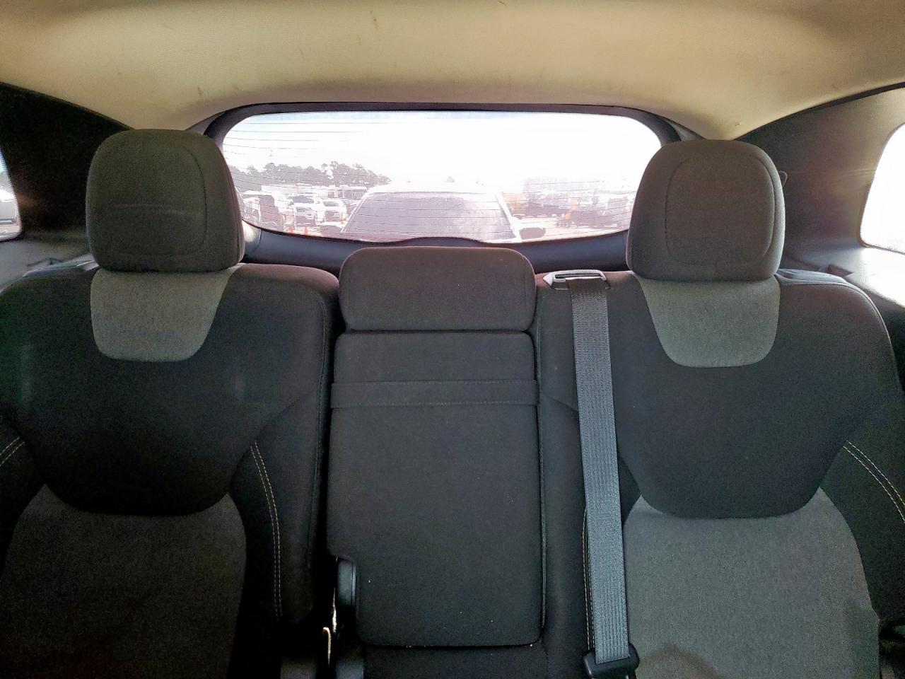 2018 Jeep Cherokee Latitude VIN: 1C4PJLCB4JD606437 Lot: 82161265