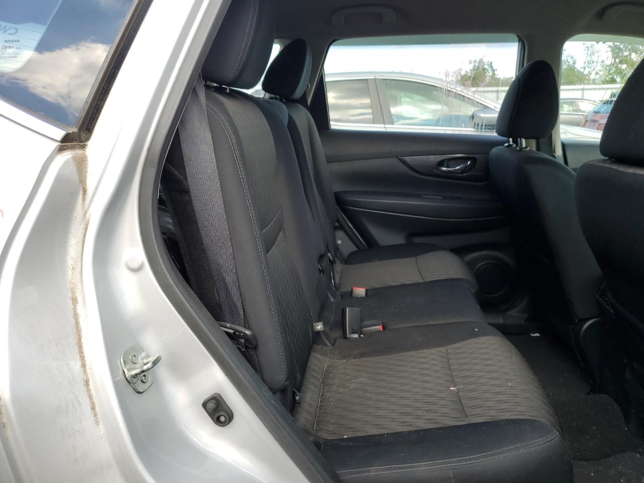 2018 Nissan Rogue S VIN: 5N1AT2MT8JC784175 Lot: 81083075