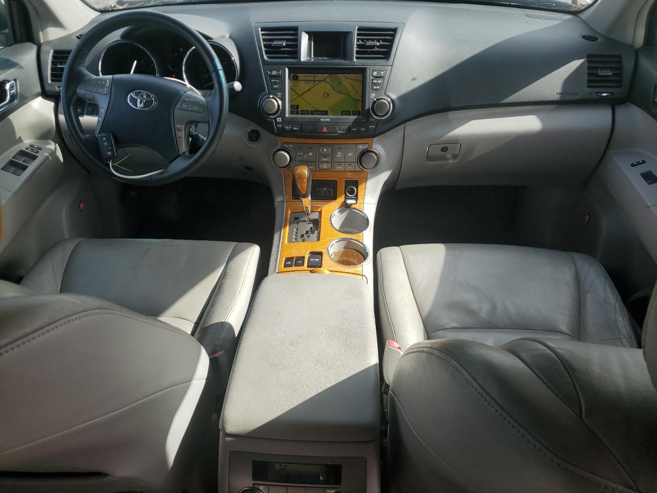 2009 Toyota Highlander Hybrid Limited VIN: JTEEW44A792031967 Lot: 81917825