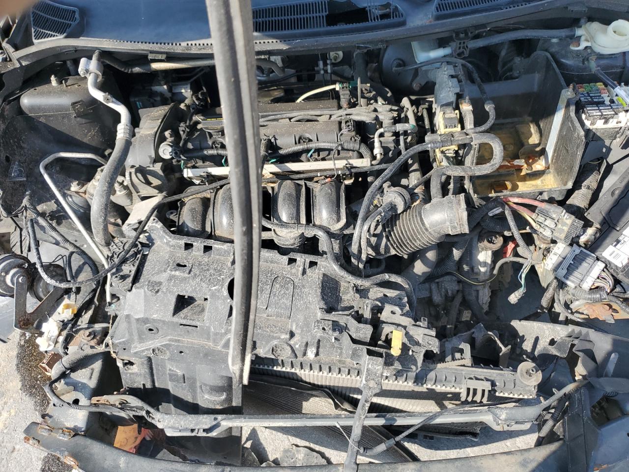 2013 Ford Fiesta S VIN: 3FADP4AJ4DM224697 Lot: 71741305