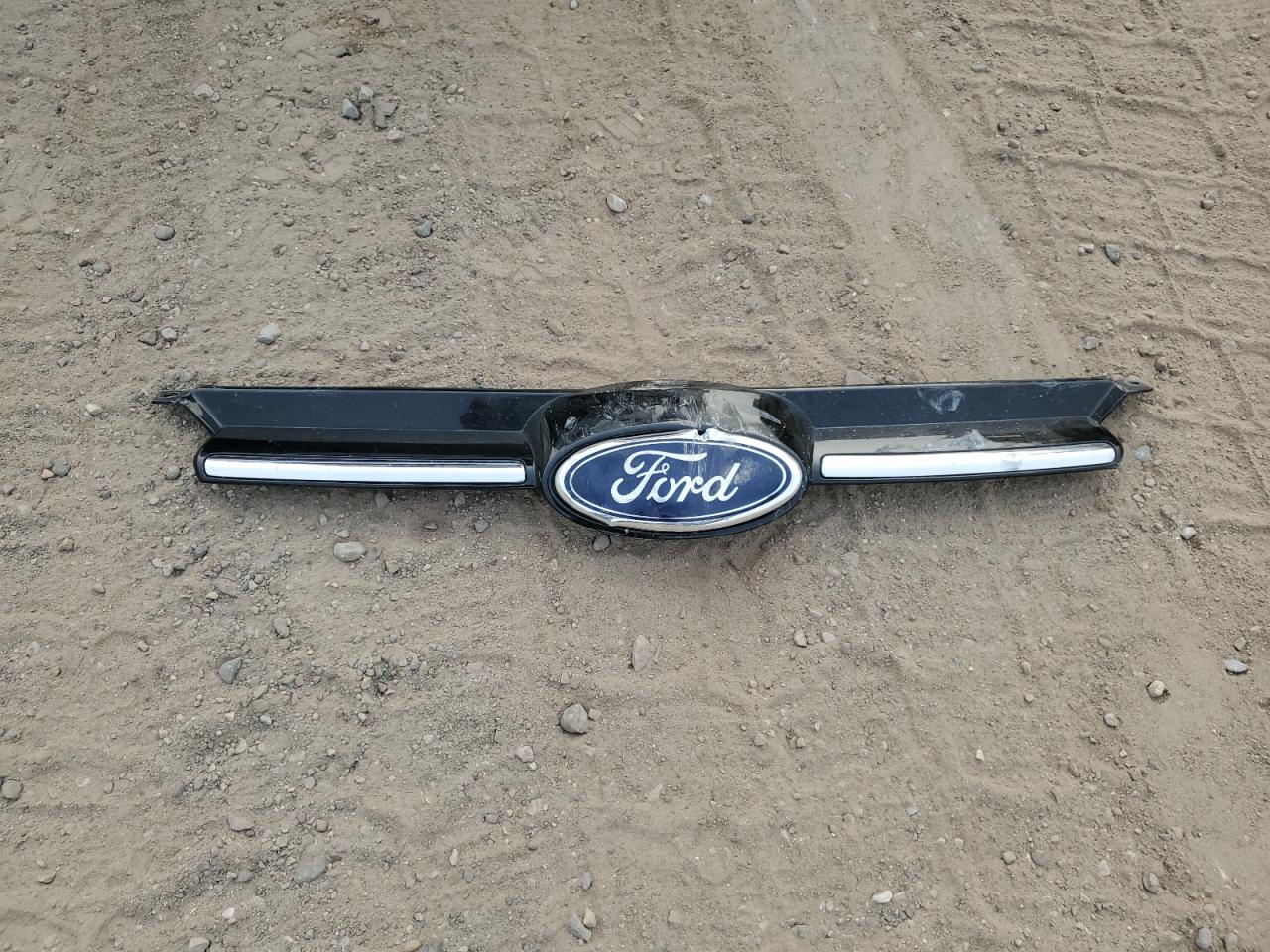 2012 Ford Focus Titanium VIN: 1FAHP3J22CL174077 Lot: 80637715