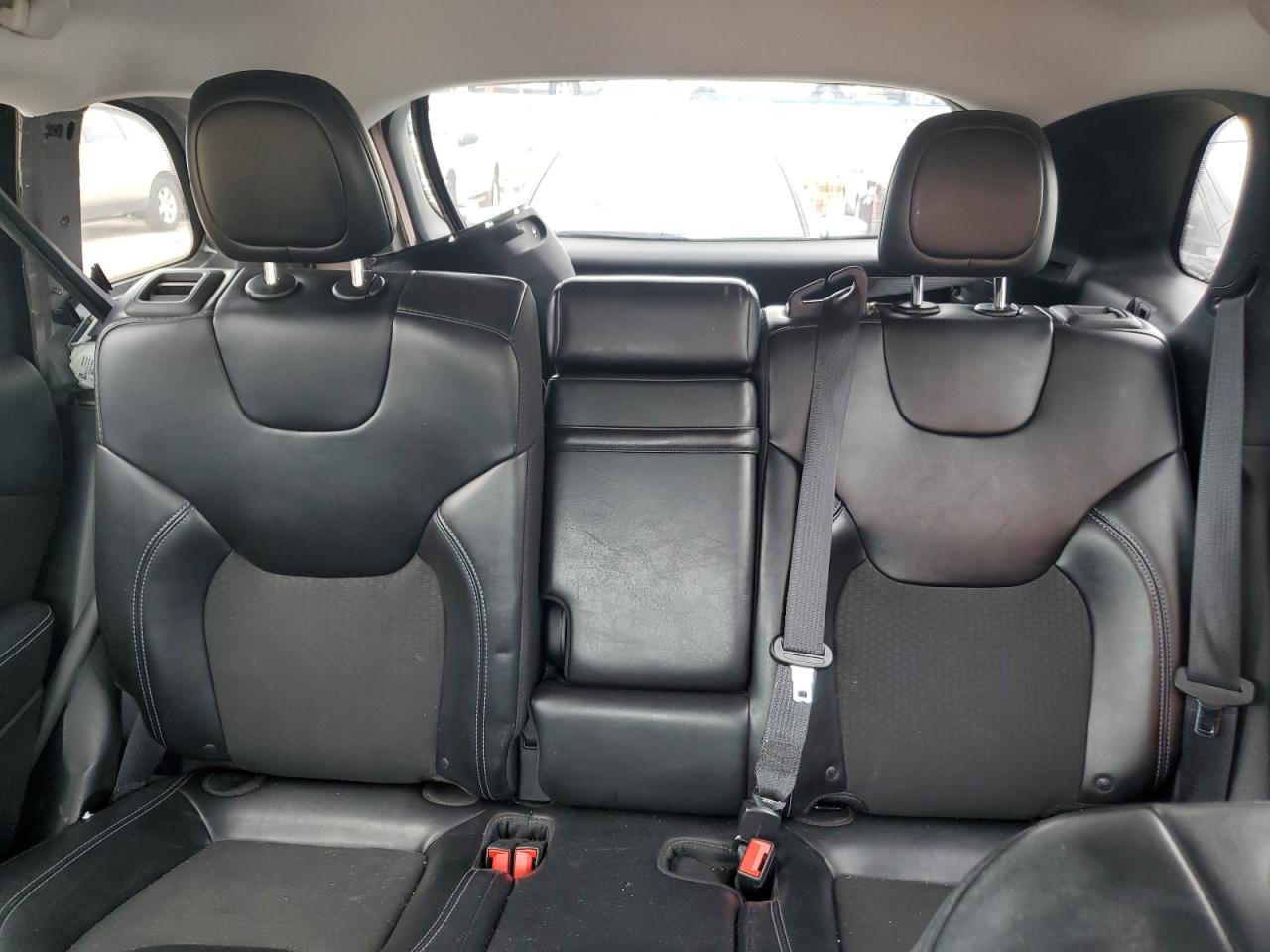 2019 Jeep Cherokee Latitude Plus VIN: 1C4PJLLB7KD263656 Lot: 81299245