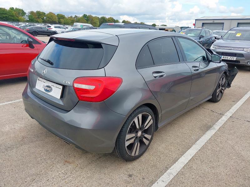 2015 MERCEDES-BENZ A200 SPORT CDI AUTO 