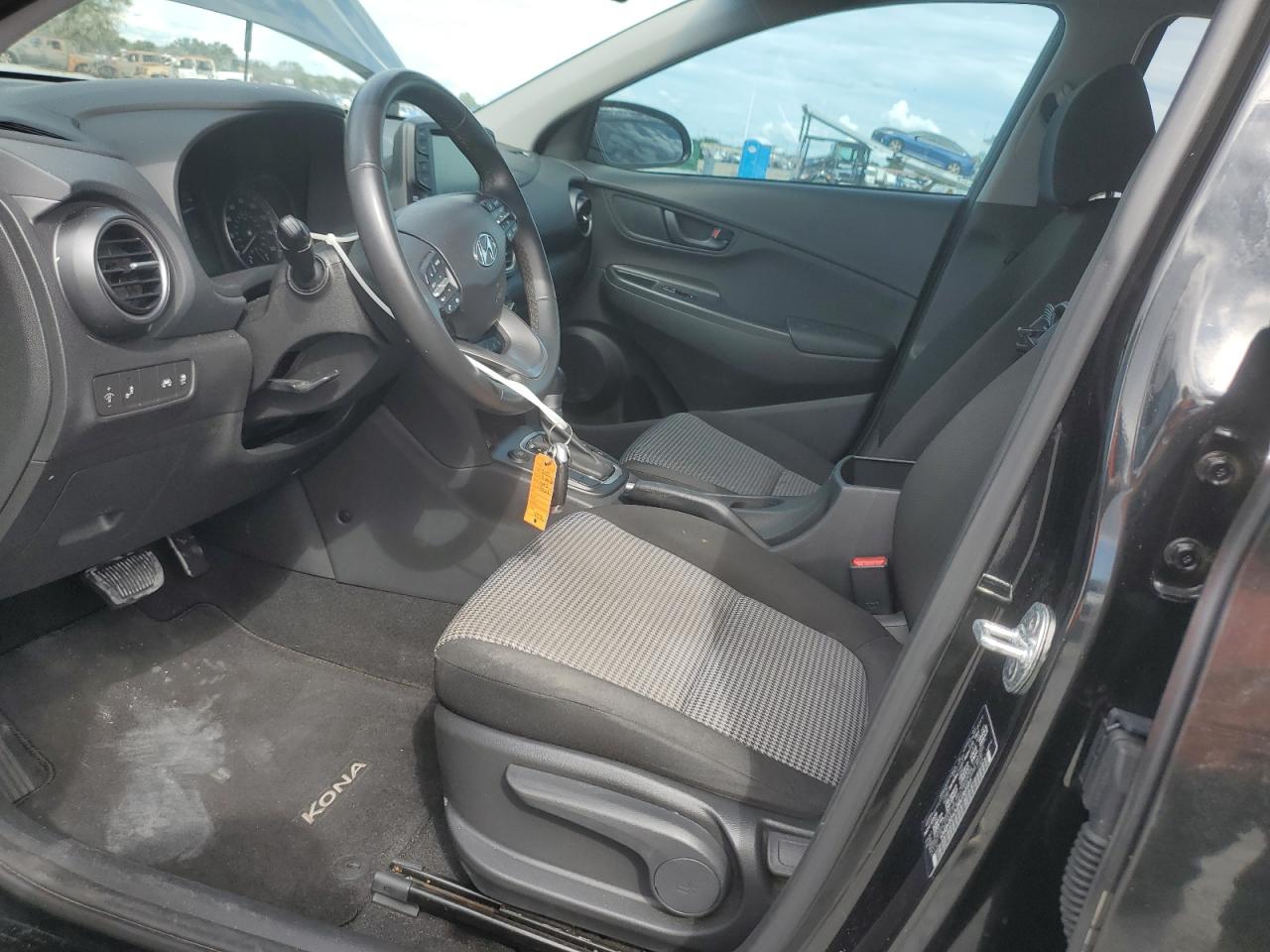 2021 Hyundai Kona Sel VIN: KM8K22AA2MU703177 Lot: 81137205