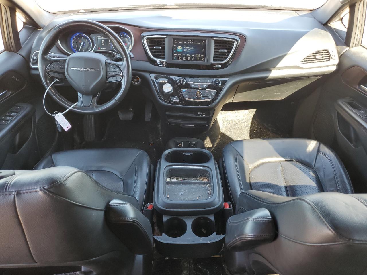 2020 Chrysler Pacifica Touring L VIN: 2C4RC1BG3LR110338 Lot: 81197675