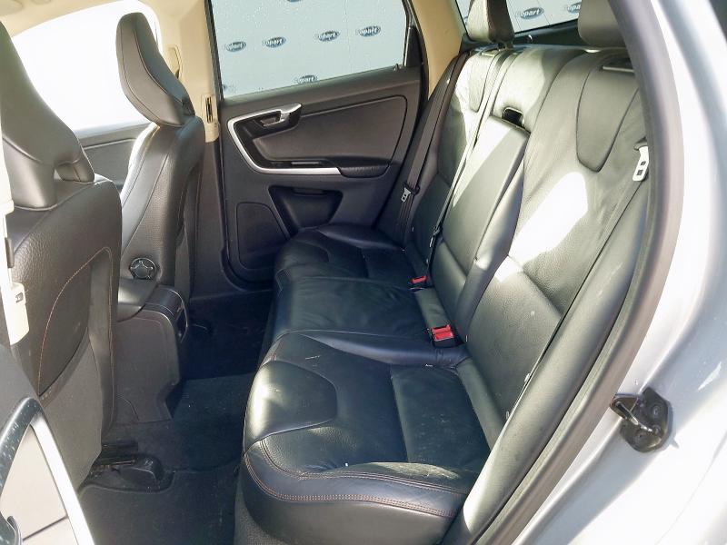 2010 VOLVO XC60 DRIVE SE LUX D3 