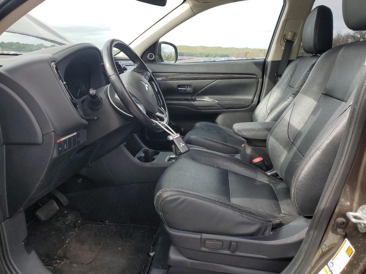 2016 Mitsubishi Outlander Se VIN: JA4AZ3A3XGZ015092 Lot: 72003595