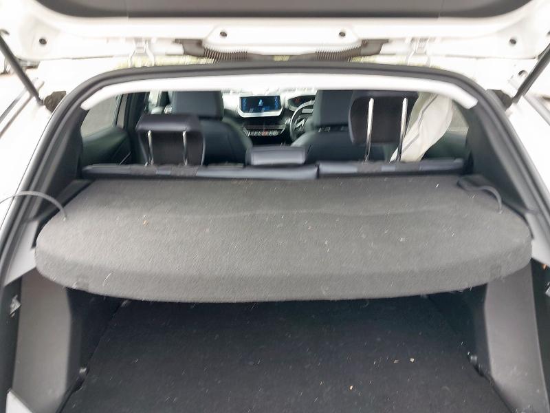 2020 PEUGEOT 2008 ALLURE PREMIUM PTECH 