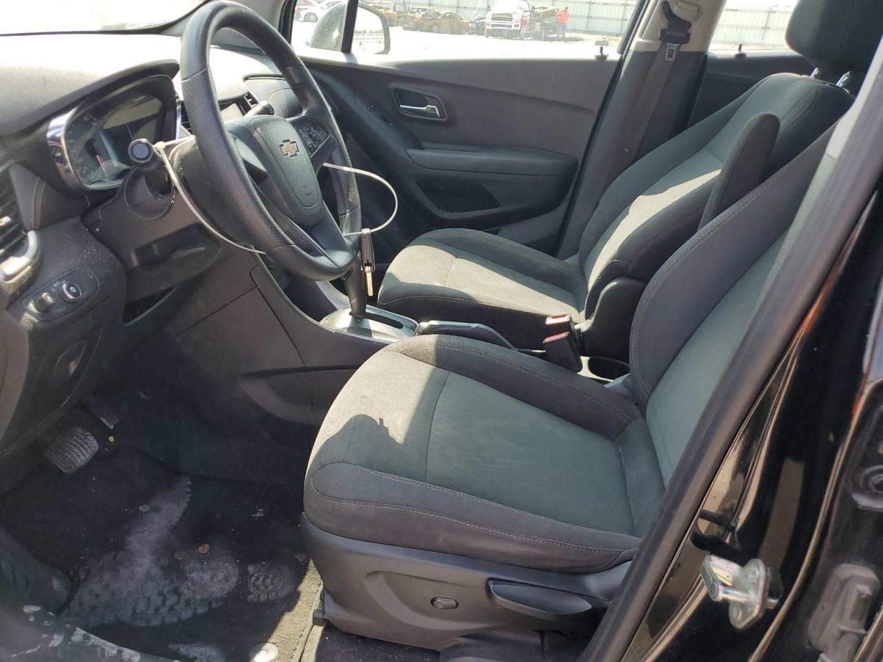 2018 Chevrolet Trax Ls VIN: 3GNCJKSB8JL376350 Lot: 80317725