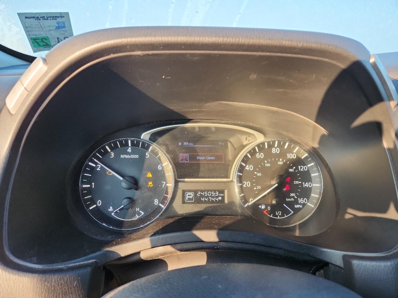 2014 Nissan Pathfinder S VIN: 5N1AR2MN8EC669355 Lot: 70698575