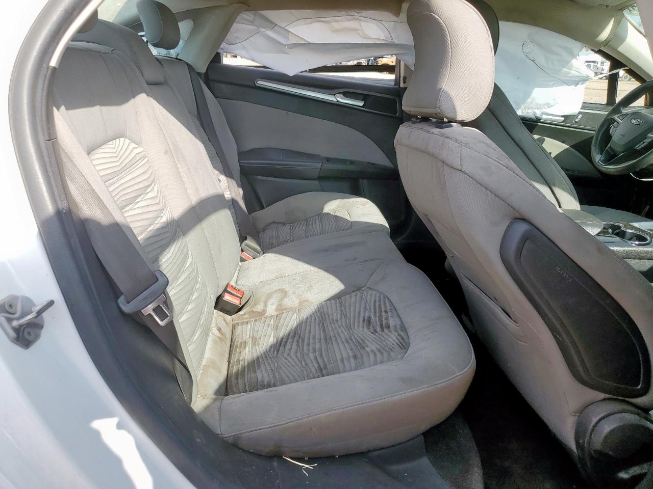 2016 Ford Fusion S VIN: 1FA6P0G79G5136140 Lot: 80902155