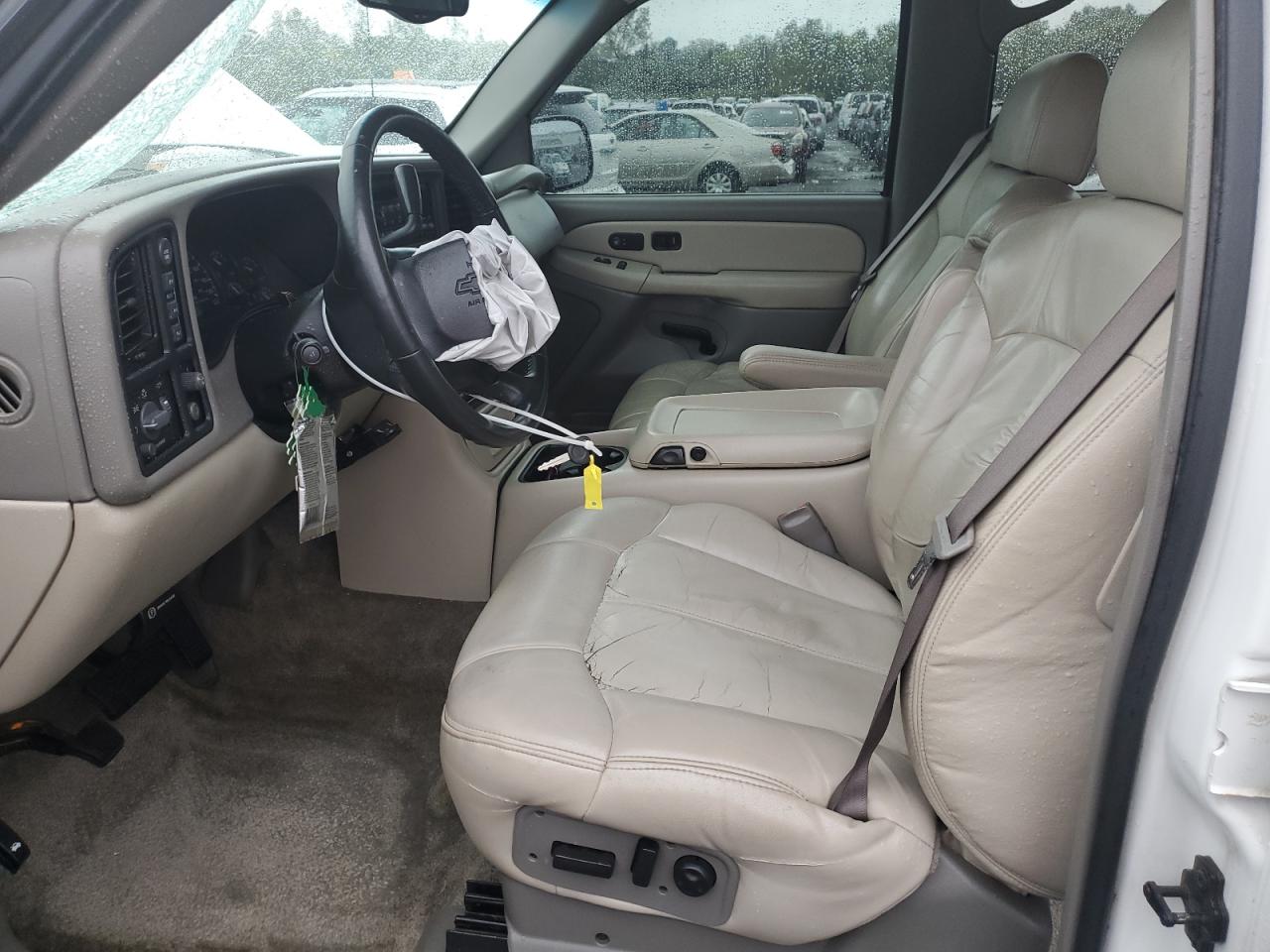 2001 Chevrolet Tahoe K1500 VIN: 1GNEK13T61J100084 Lot: 83929515