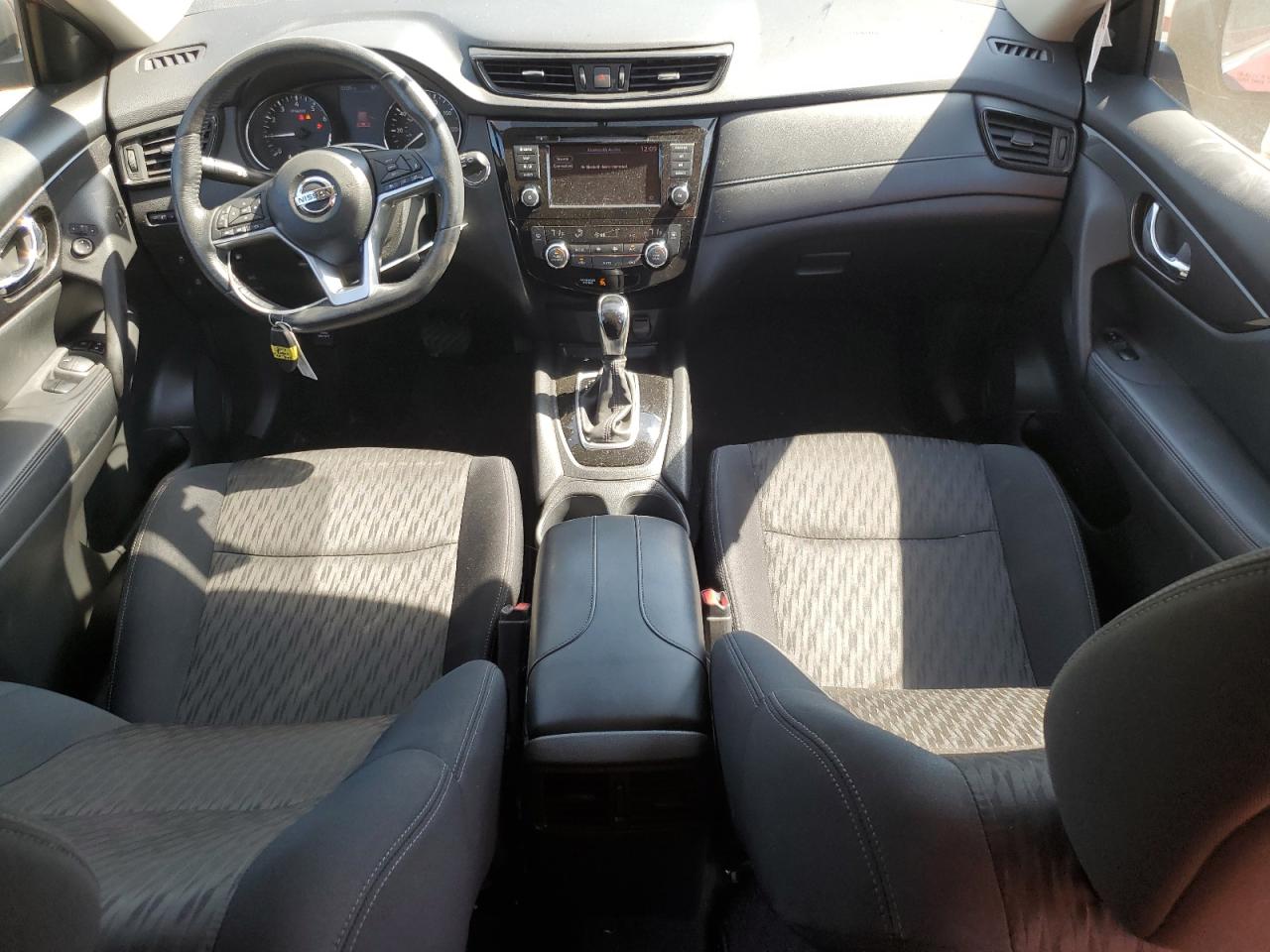 2018 Nissan Rogue S VIN: 5N1AT2MV8JC797557 Lot: 80440025