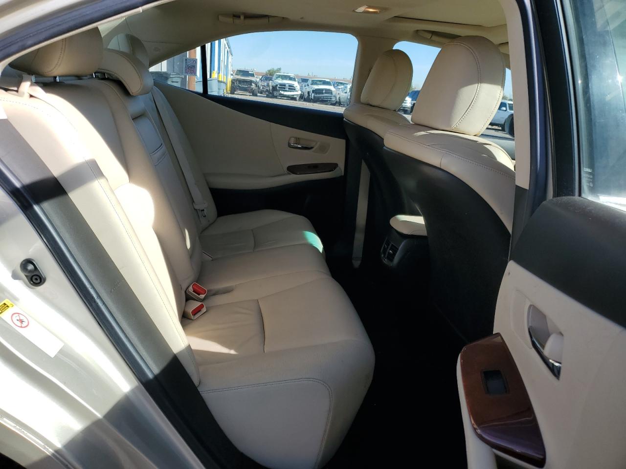 2011 Lexus Hs 250H VIN: JTHBB1BA4B2045964 Lot: 81075435