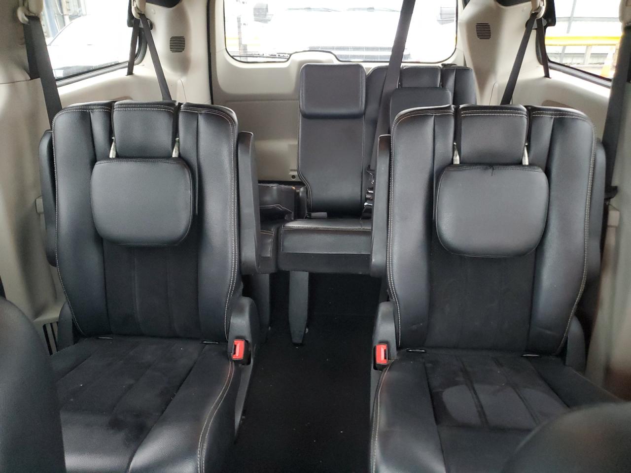 2018 Dodge Grand Caravan Sxt VIN: 2C4RDGCG6JR300226 Lot: 81768065