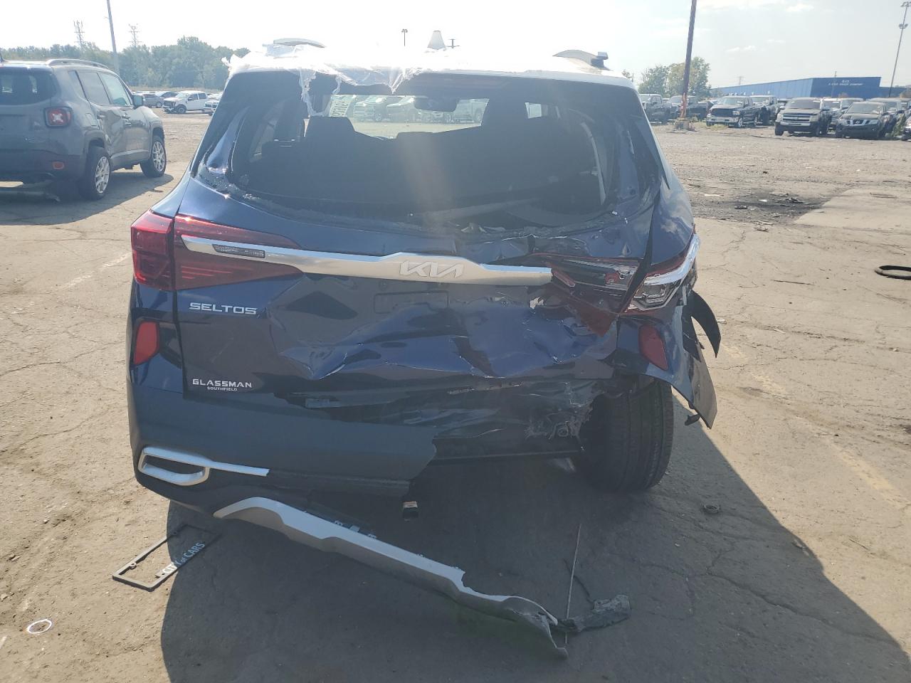 2023 Kia Seltos Sx VIN: KNDETCA26P7387279 Lot: 80052985