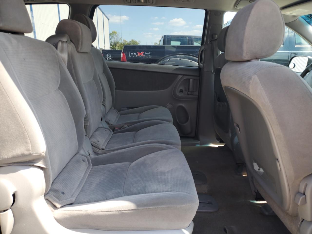 2005 Toyota Sienna Ce VIN: 5TDZA23C65S333989 Lot: 81402875