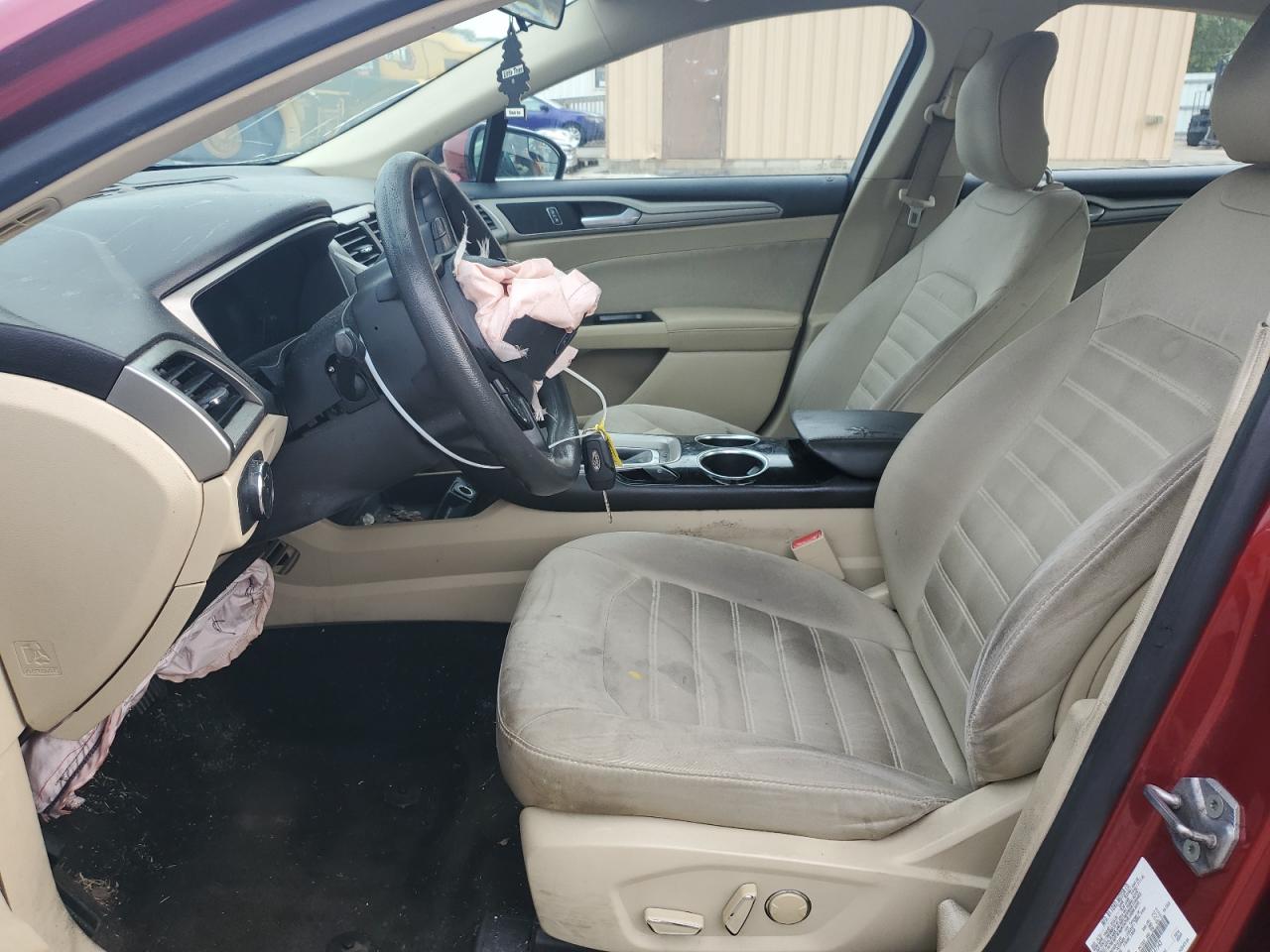 2013 Ford Fusion Se VIN: 3FA6P0H7XDR147543 Lot: 70248725