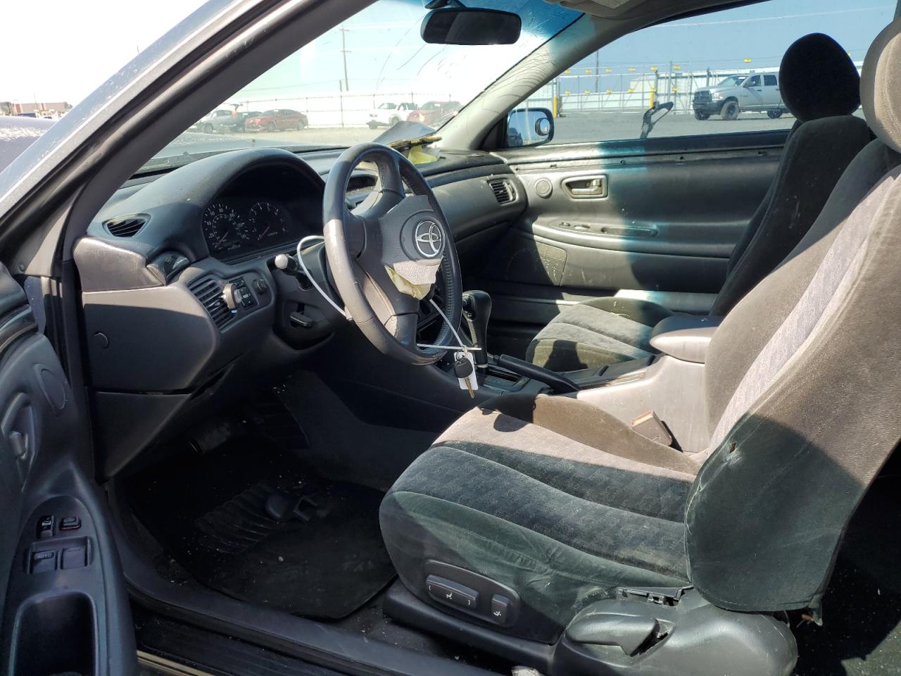 2002 Toyota Camry Solara Se VIN: 2T1CE22P42C011550 Lot: 80338205