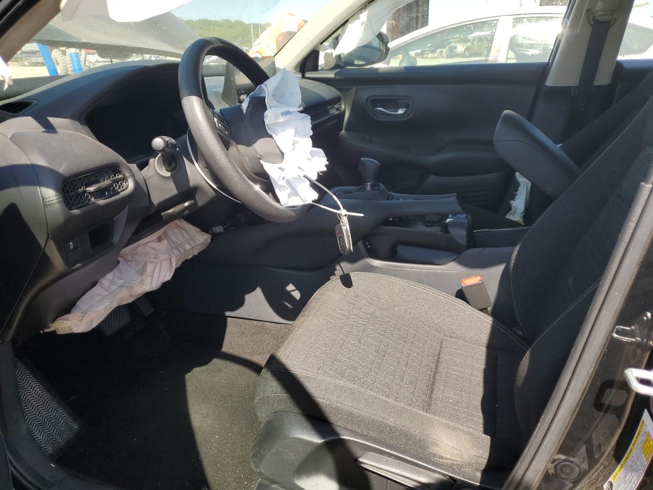 2025 Honda Hr-V Lx VIN: 3CZRZ2H34SM767660 Lot: 84035925