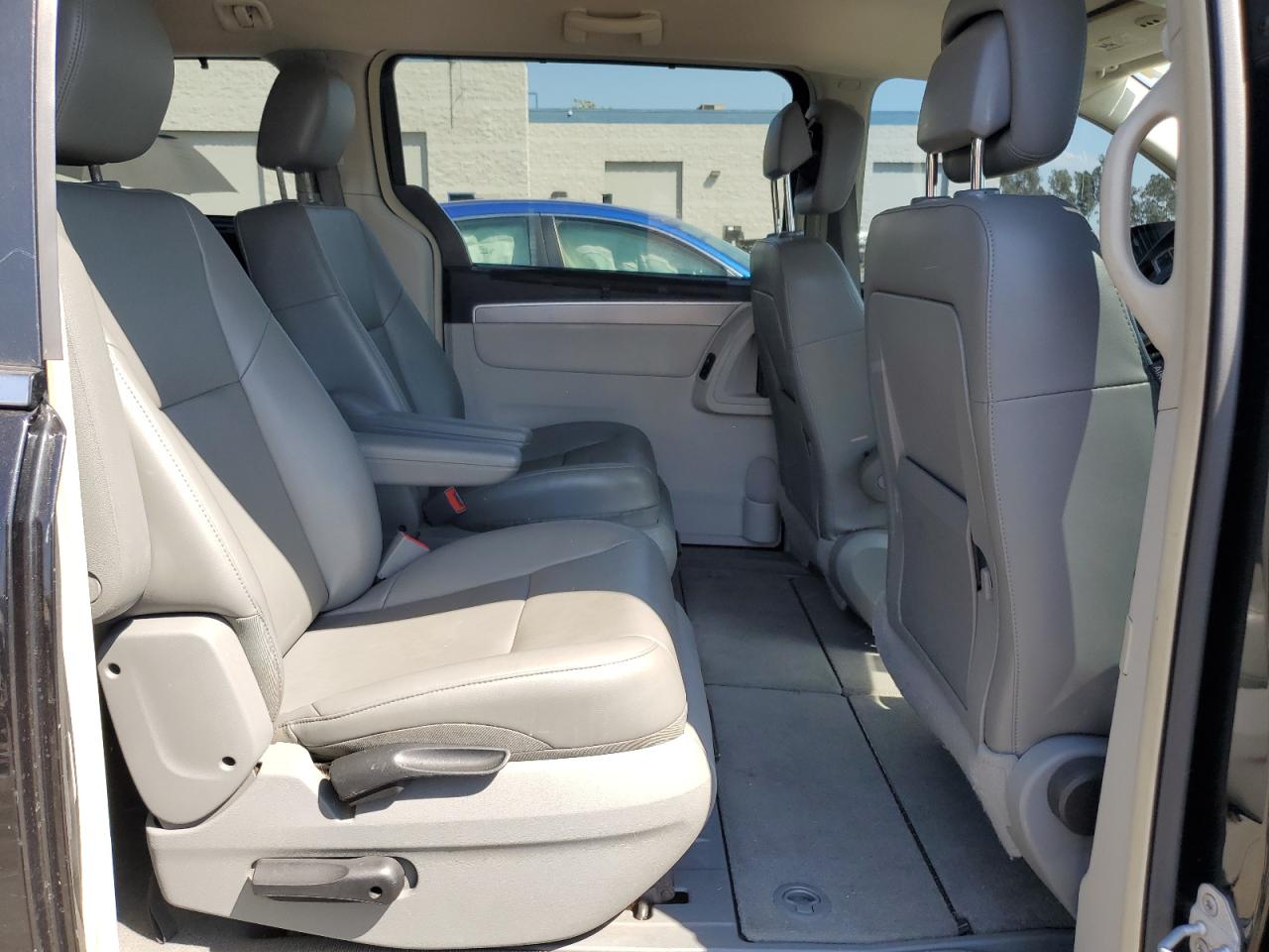 2012 Volkswagen Routan Se VIN: 2C4RVABG2CR321430 Lot: 80822195