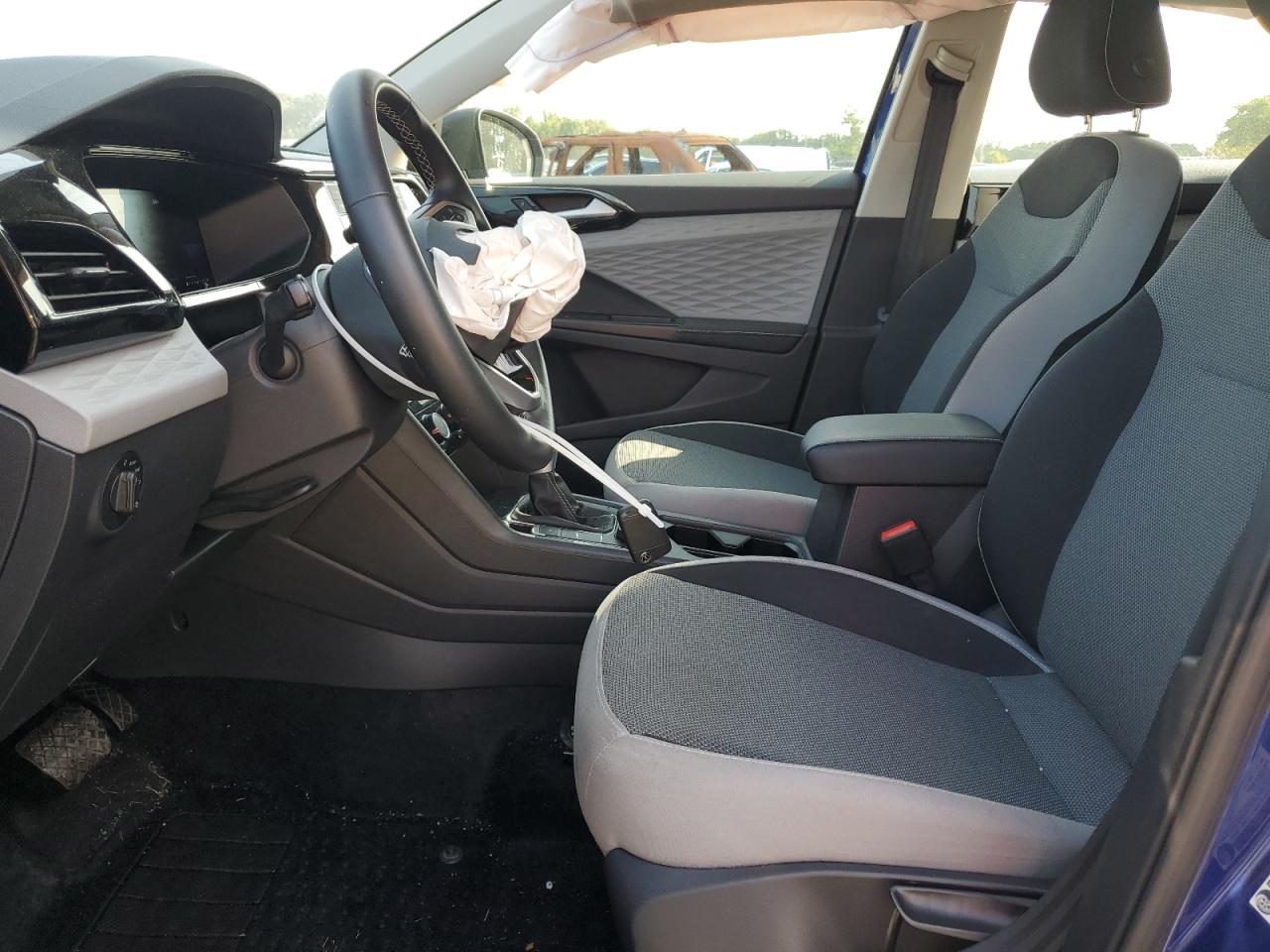 2024 Volkswagen Taos S VIN: 3VV8X7B2XRM008477 Lot: 72102635