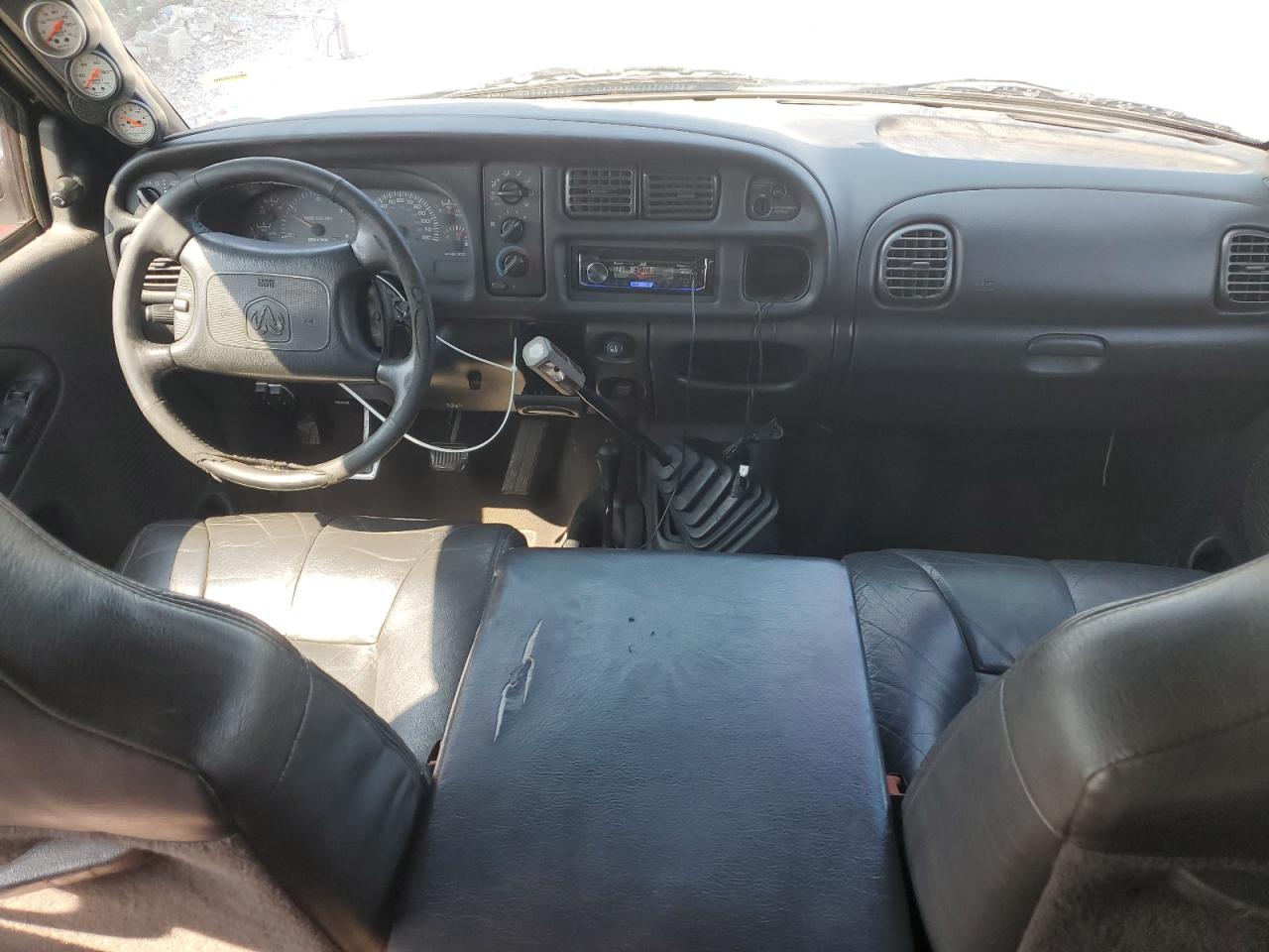 2001 Dodge Ram 2500 VIN: 1B7KF23631J196532 Lot: 71097755