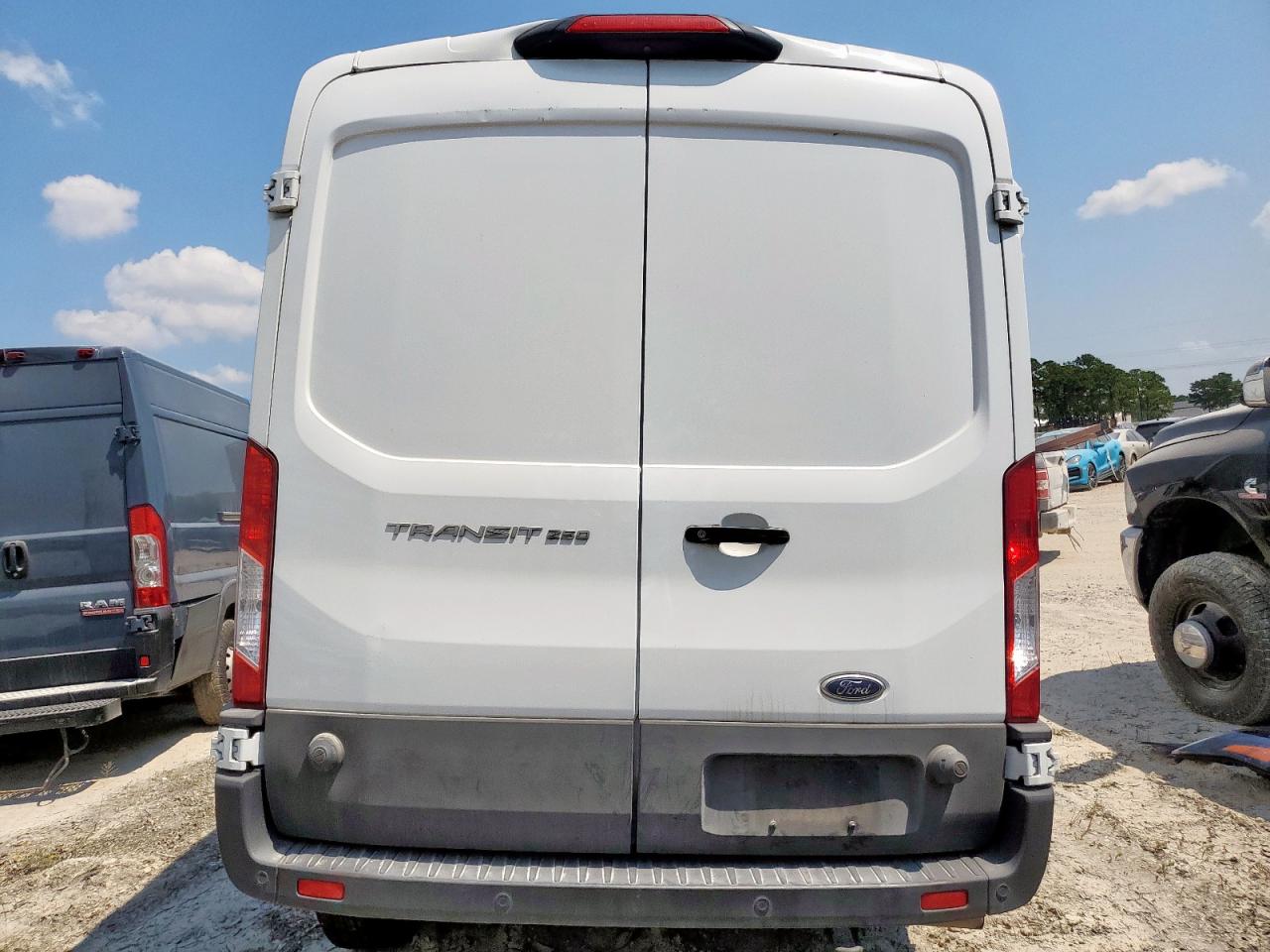 2023 Ford Transit T-250 VIN: 1FTBR1C80PKA83207 Lot: 80409405