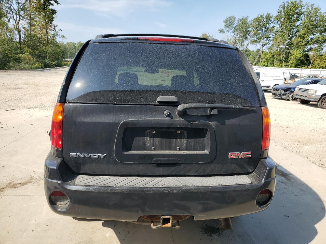 2008 GMC Envoy VIN: 1GKDT13S882189979 Lot: 81333775