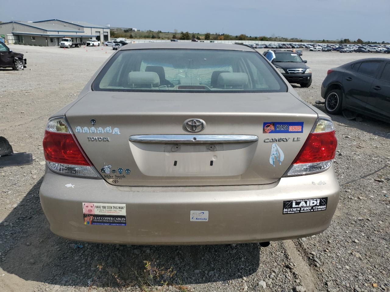 2005 Toyota Camry Le VIN: 4T1BE32KX5U406003 Lot: 81555055
