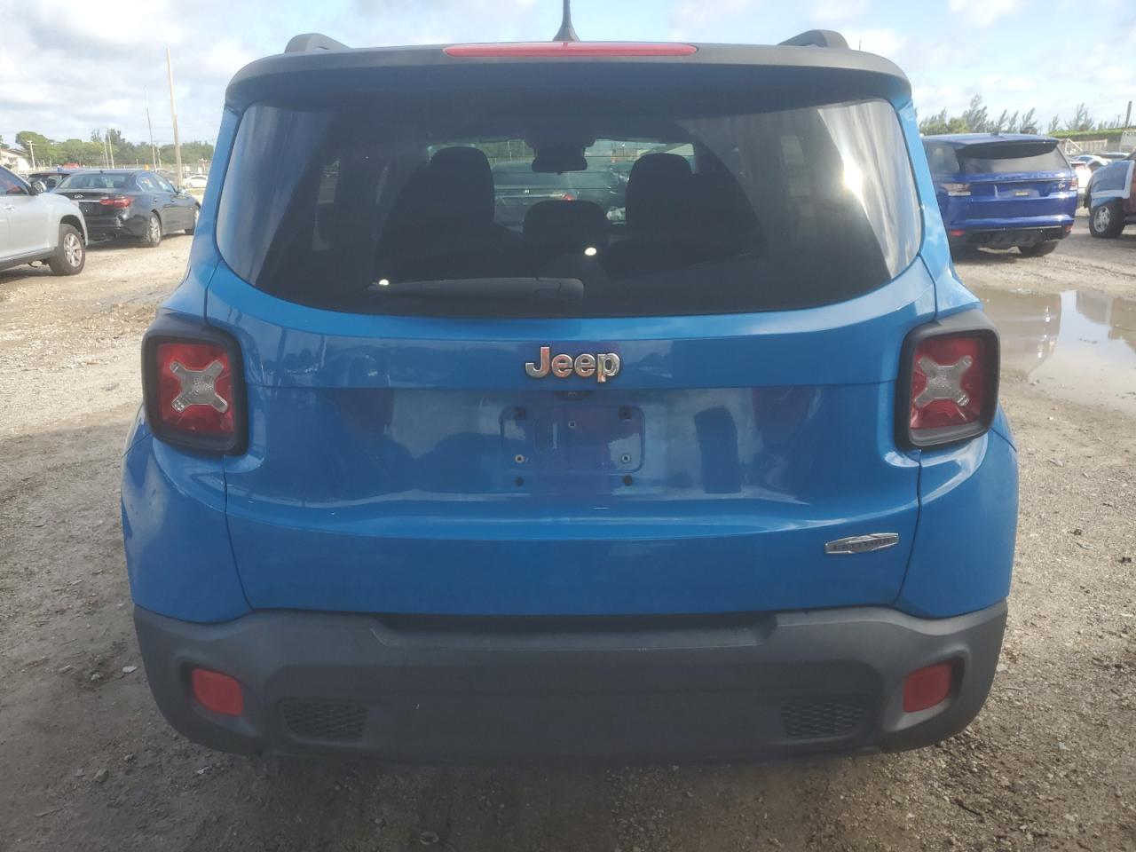 2015 Jeep Renegade Latitude VIN: ZACCJABT9FPB82890 Lot: 84622245