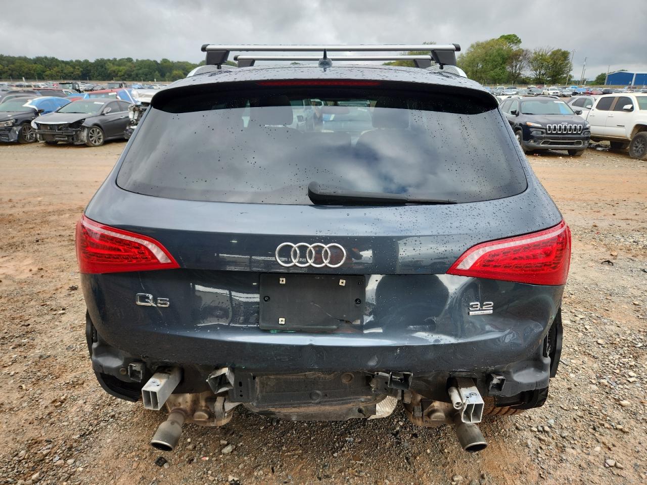 2010 Audi Q5 Premium VIN: WA1CKAFP2AA074947 Lot: 81798165