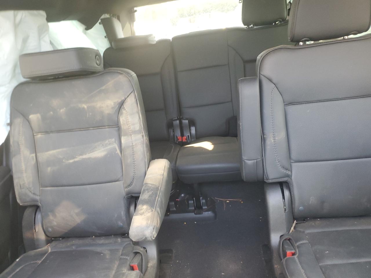 2024 GMC Yukon Denali VIN: 1GKS2DKL2RR279501 Lot: 81329105