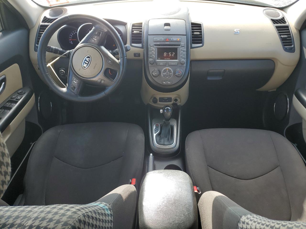 2012 Kia Soul + VIN: KNDJT2A6XC7427627 Lot: 84032145
