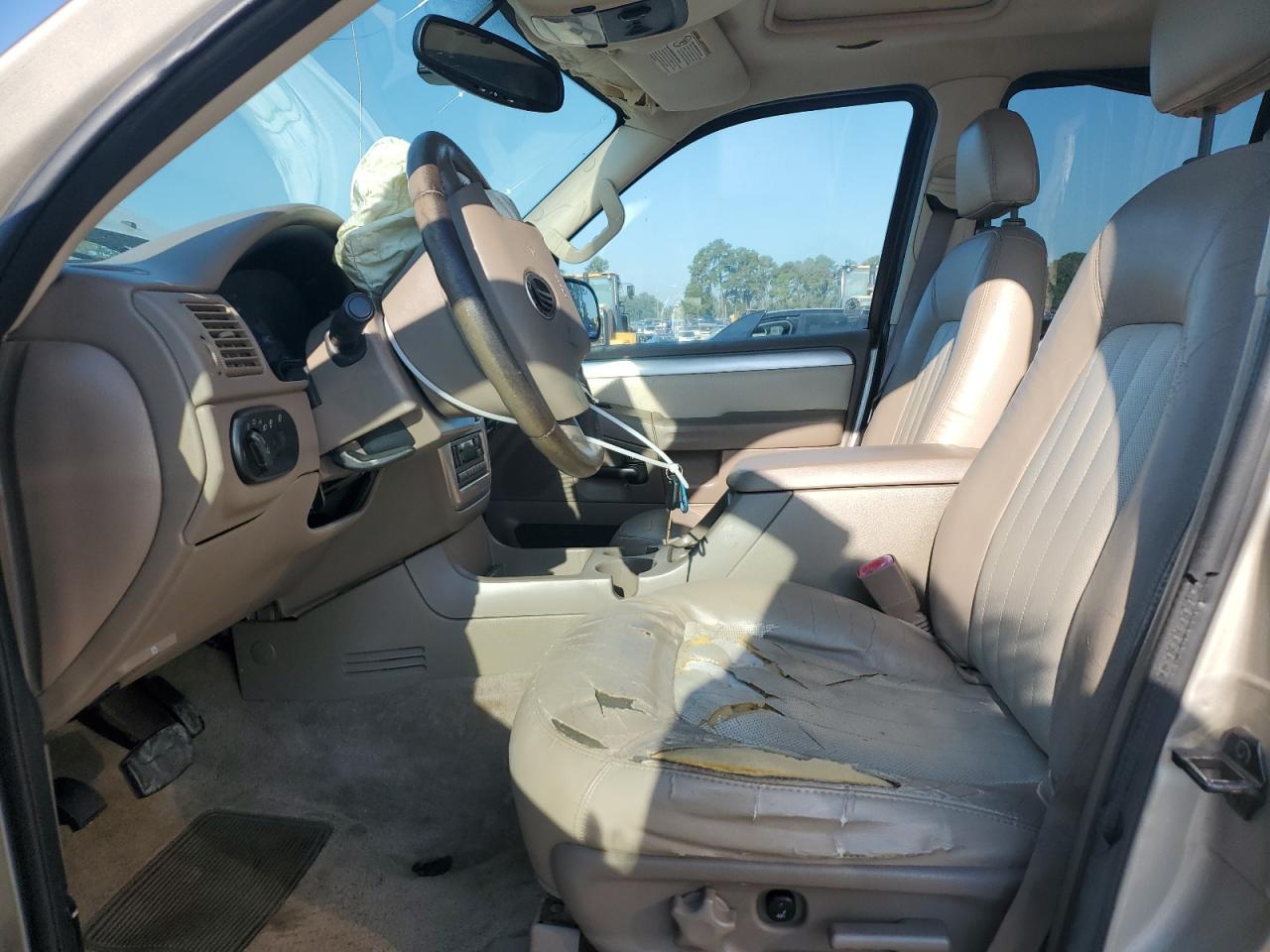 2004 Mercury Mountaineer VIN: 4M2ZU86W04UJ06673 Lot: 81380835