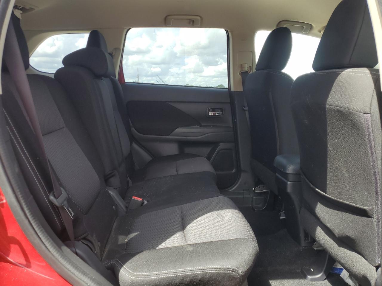 2016 Mitsubishi Outlander Se VIN: JA4AD3A35GZ017895 Lot: 71493405